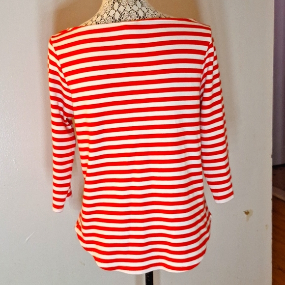 🌸Women's Red/White Striped Top - Picture 4 of 7